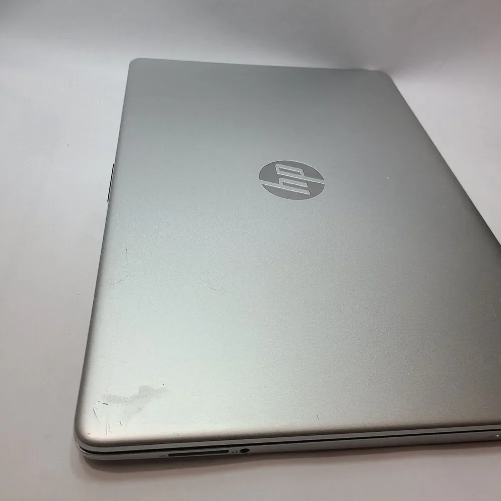 HP Laptop (15-DY1044NR) W11 / 256GB / 16GB / Intel i3 10gen/ 15-Inch w/Charger